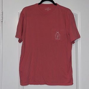 Men's medium vineyard vines tshirt